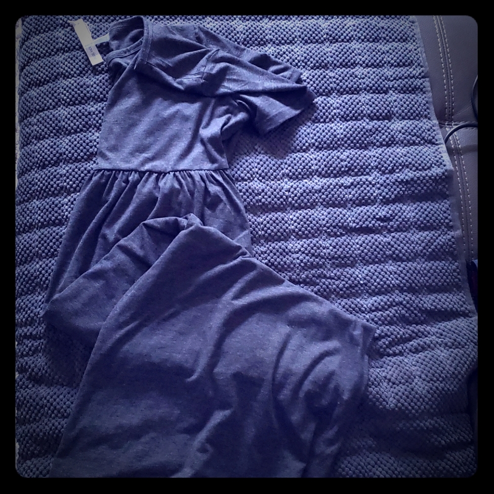 Long maternity dress